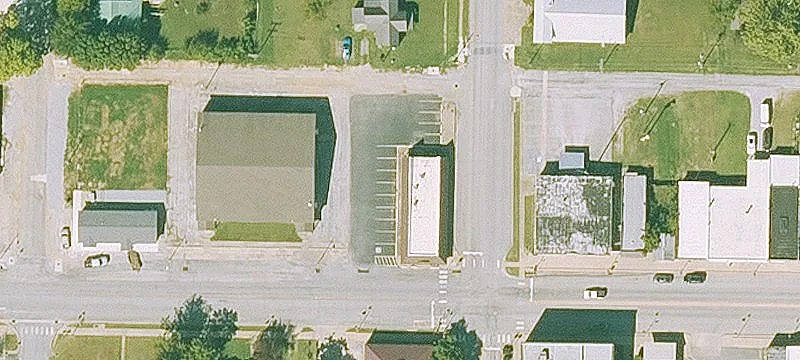 100 Main St