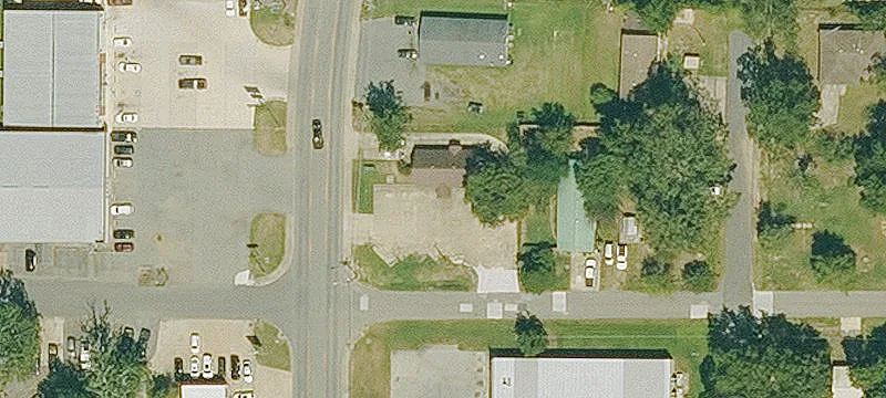 905 Ctr St