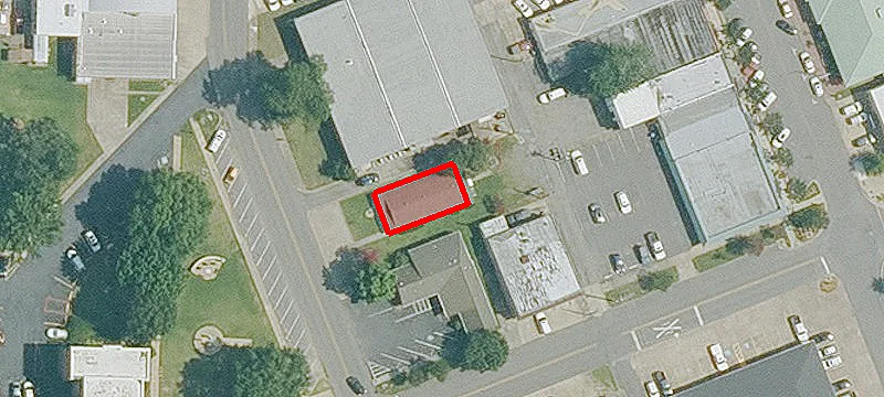 810 Locust Ave