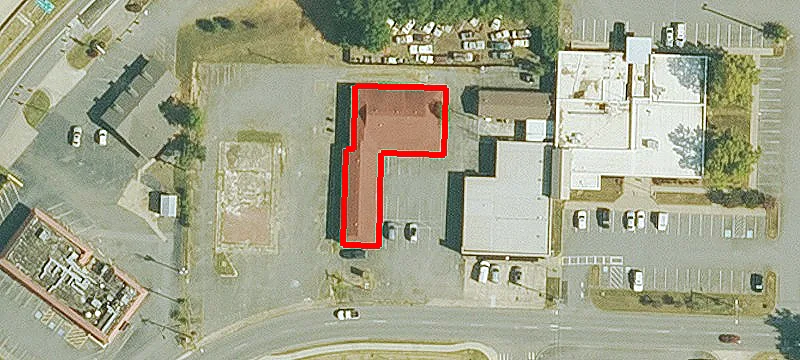1500 Main St