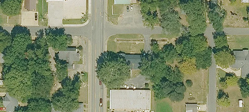 419 Ctr St
