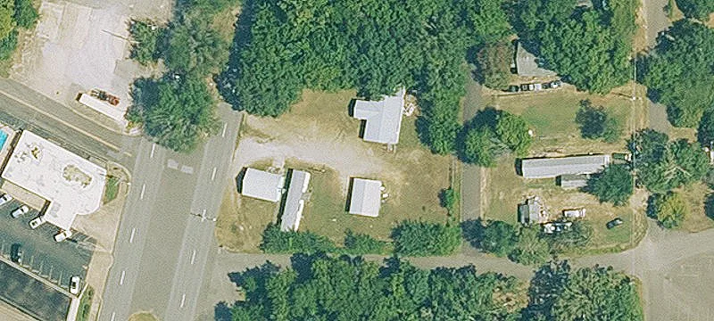 1100 Grand Ave