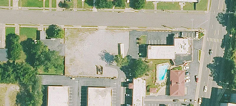 133 Oakwood Ave