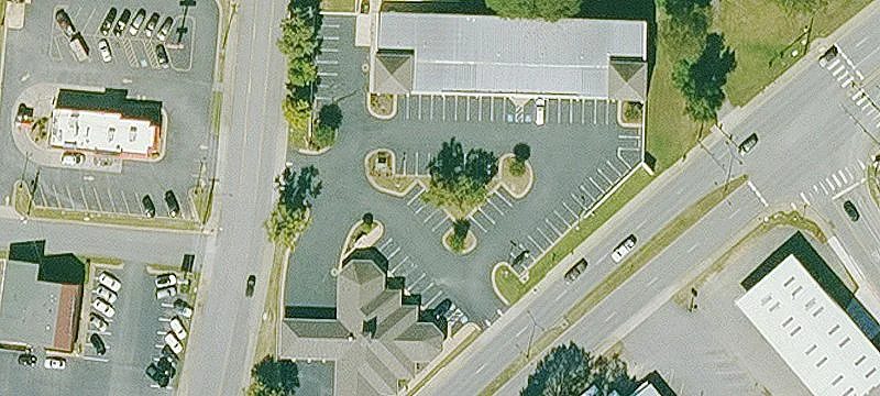 1800 Military Rd