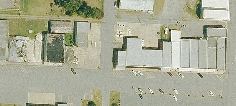 124 Main St