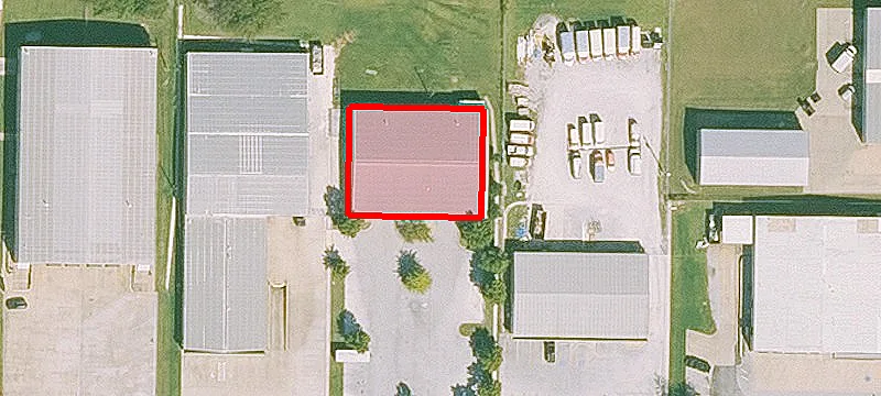208 Commercial Ave