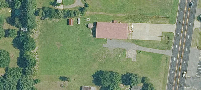685 Hwy 65th Side N Side