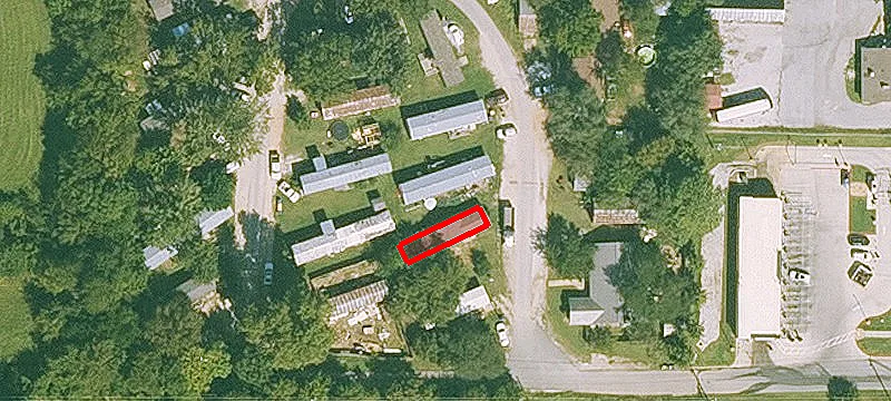 304 Bloomington St