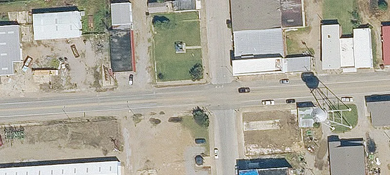 706 Commerce St