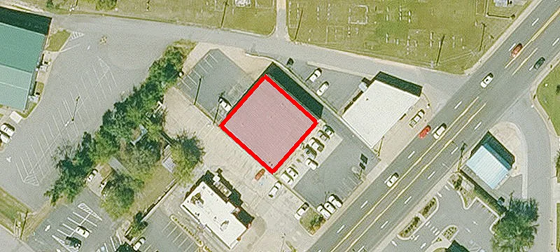 906 Military Rd