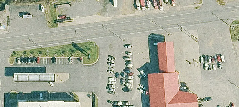 1100 Main St