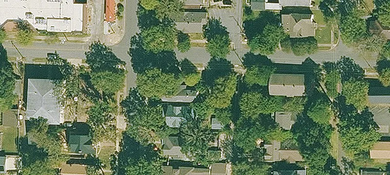 4523 Woodlawn Dr