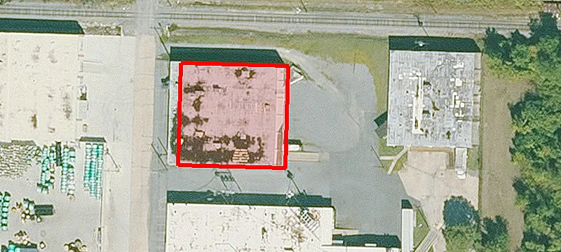 2401 Commercial Ln