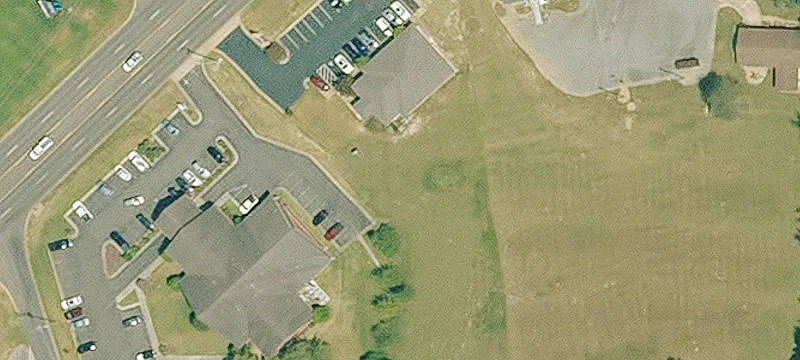 1685 Airport Rd