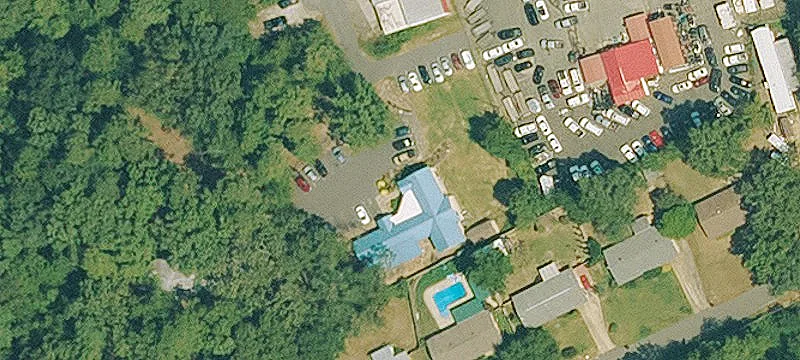 1449 Airport Rd