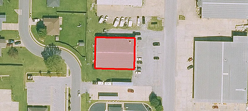 111 Commercial St