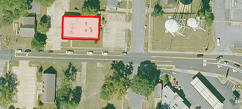 701 Main St