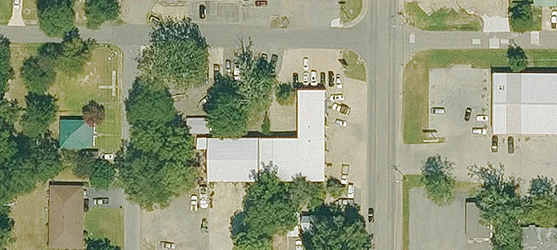 808 Ctr St