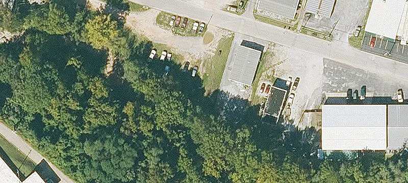 102 Commercial St