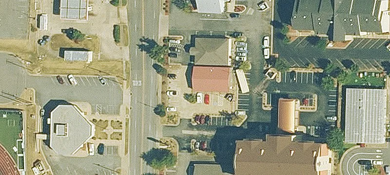 2520 Main St