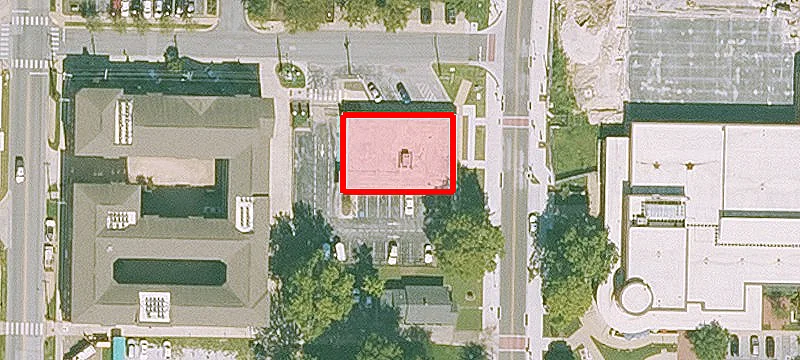 402 Main St
