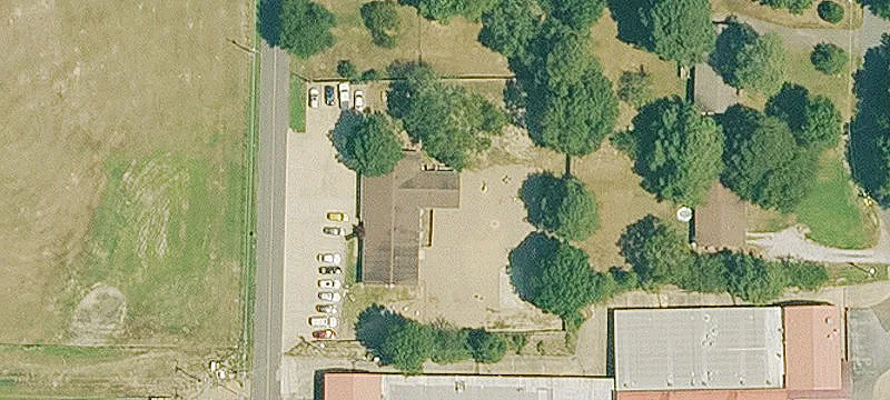 136 Moore Rd
