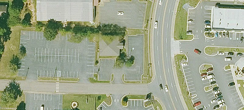 1202 Hwy 35th N