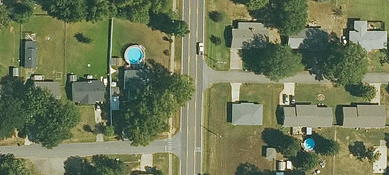 32 Pne St