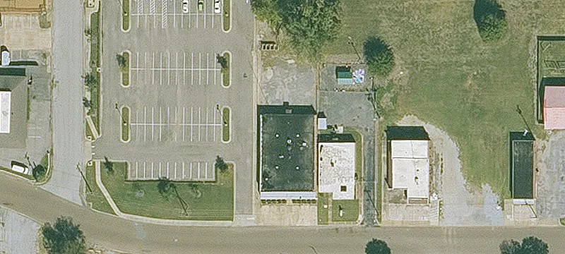 220 Bond Ave