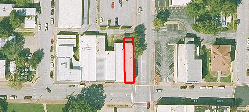 101 University St