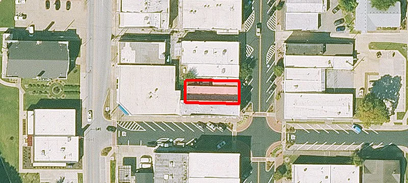 106 Broadway St
