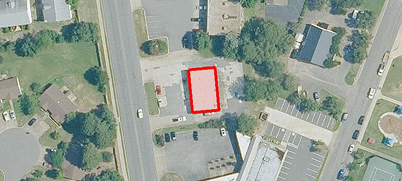 700 Edgewood Dr