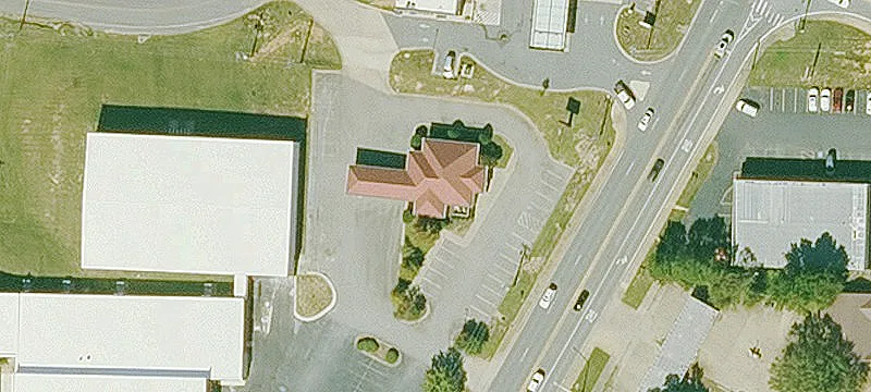 1216 Hwy 35th N