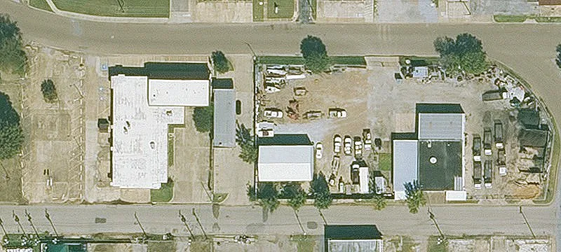 230 Thompson Ave