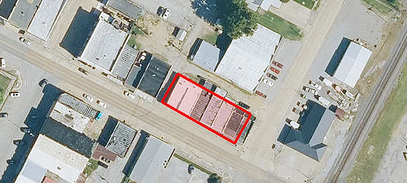 121 Main St