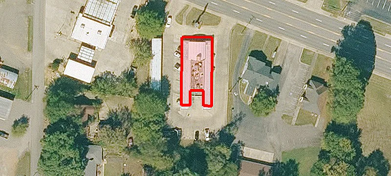 2505 Main St