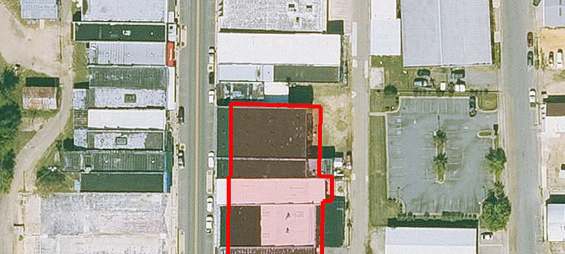 215 Main St