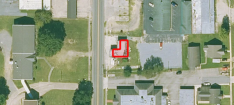 303 Main St