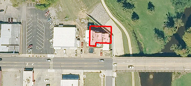 100 Main St