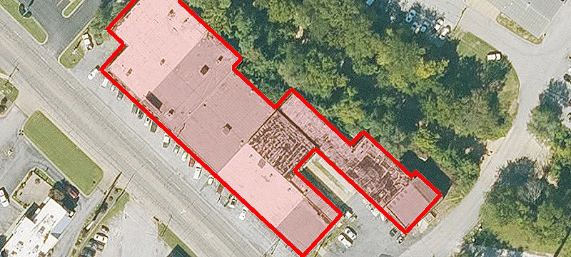 1307 Main St