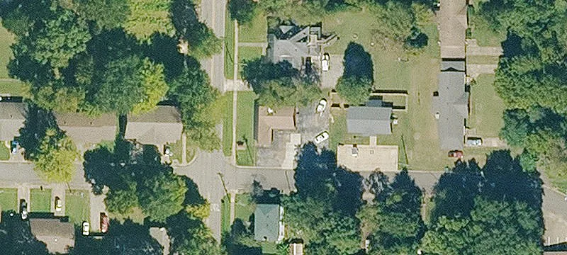 300 College Ave
