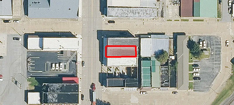 403 Main St