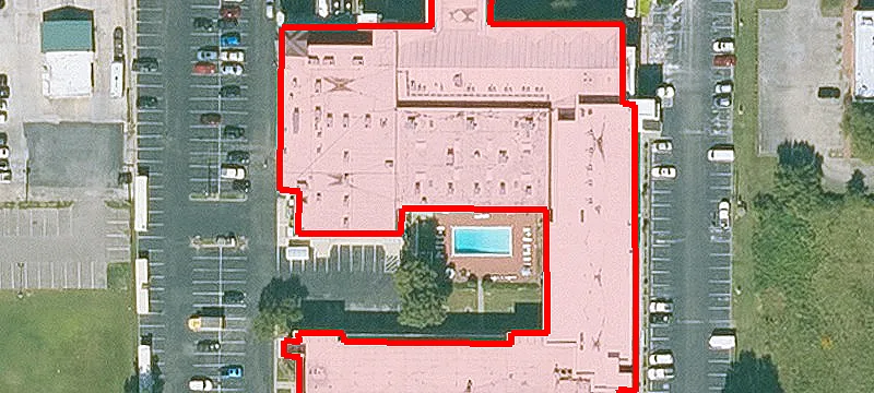 1121 Main St