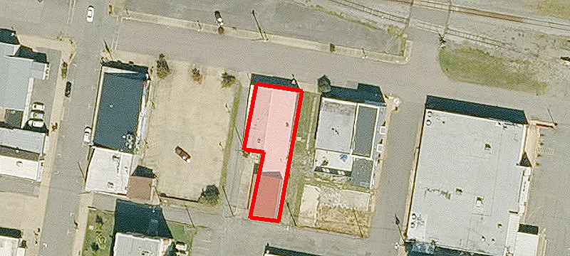 212 Railroad Ave