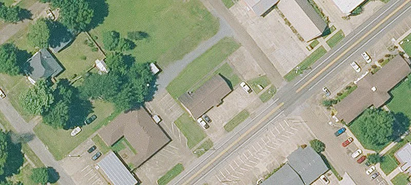 320 Main St