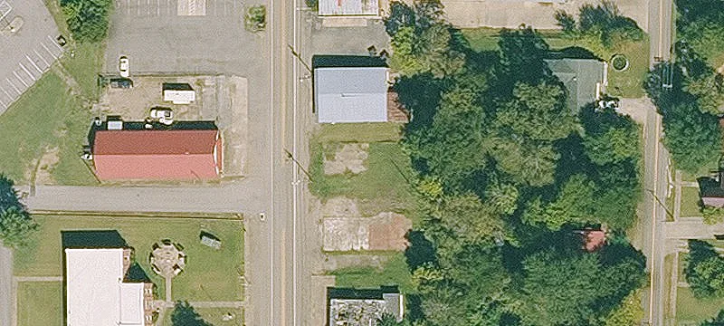 Main St