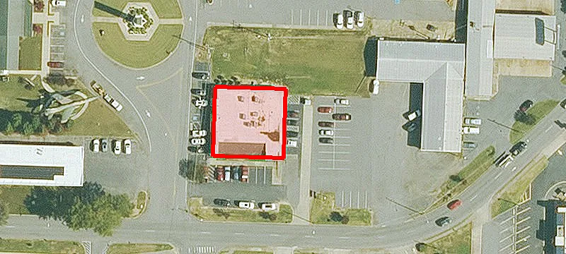 1110 Main St