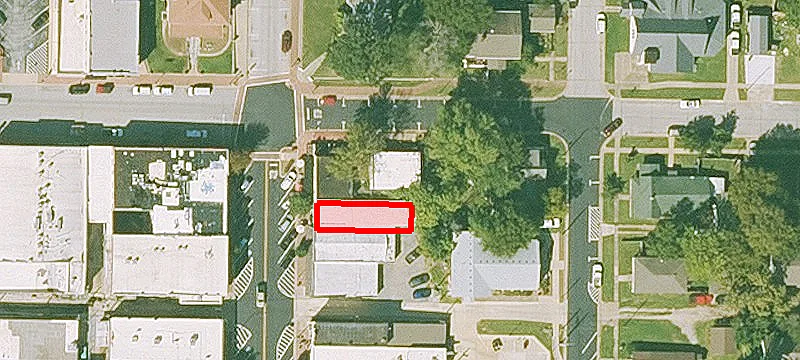 206 University St