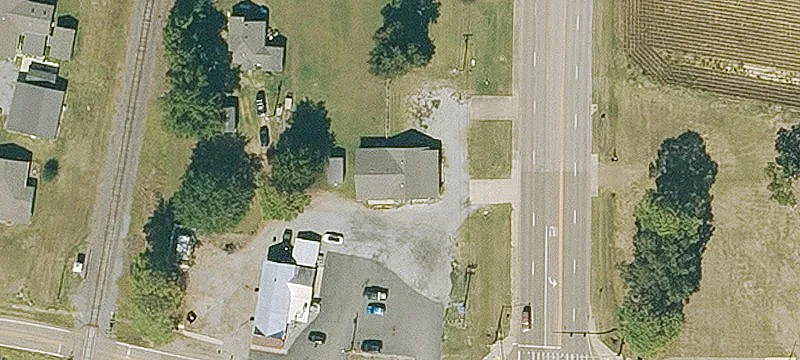 8975 Hwy 1st N