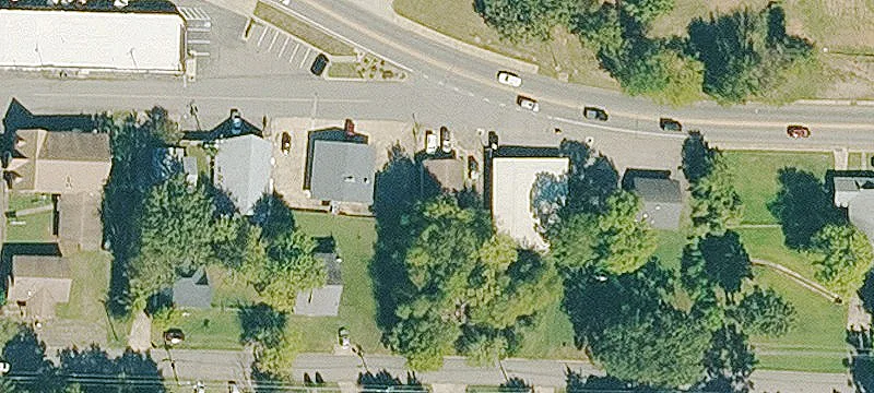 907 Main St